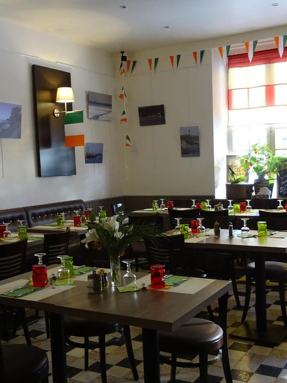 Hotel Restaurant Du Commerce La Gouesnière Εξωτερικό φωτογραφία